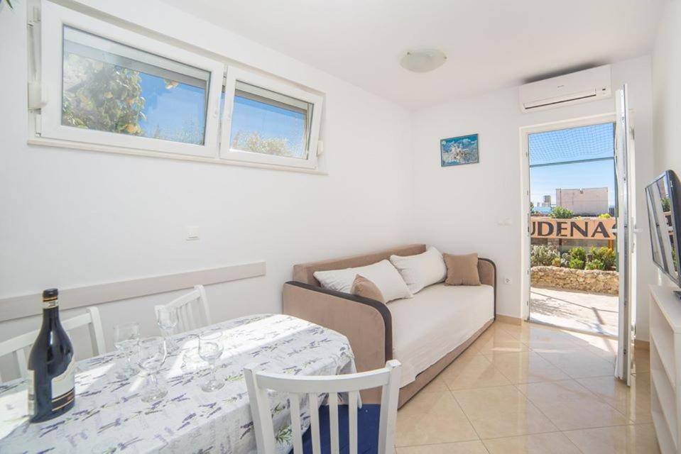 Apartmani Stipan Brela Exterior photo