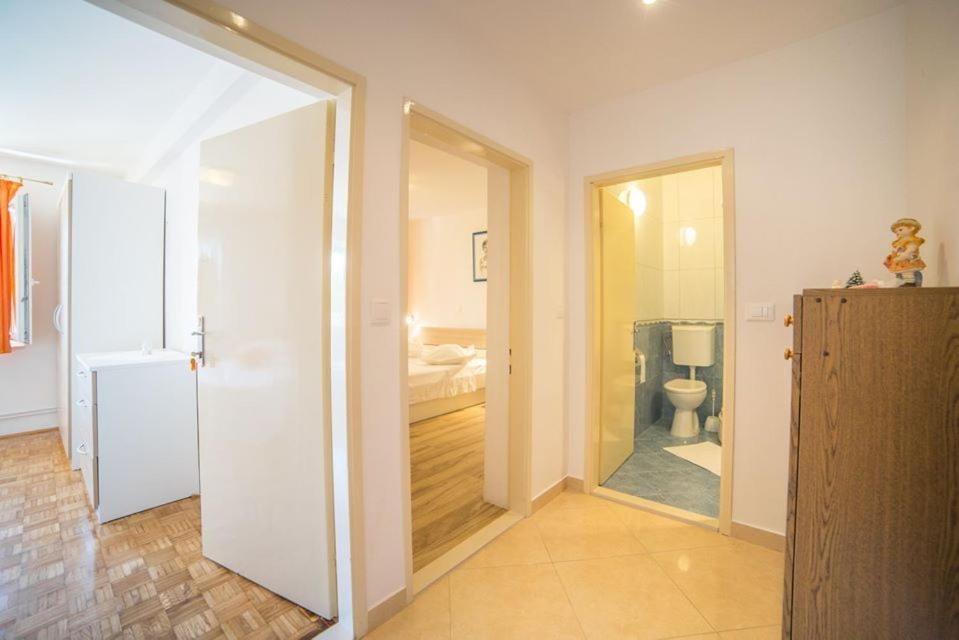 Apartmani Stipan Brela Exterior photo